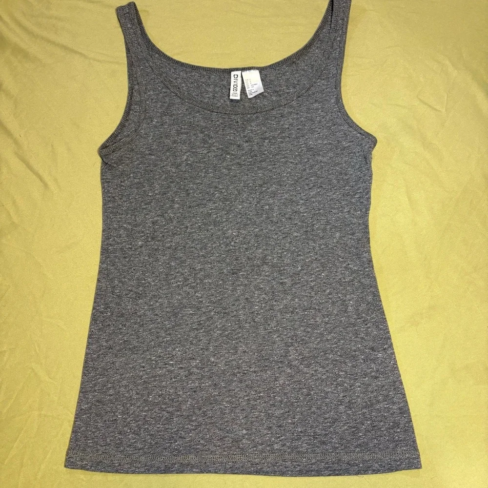 H&M basic tank top - Picture 3 of 5